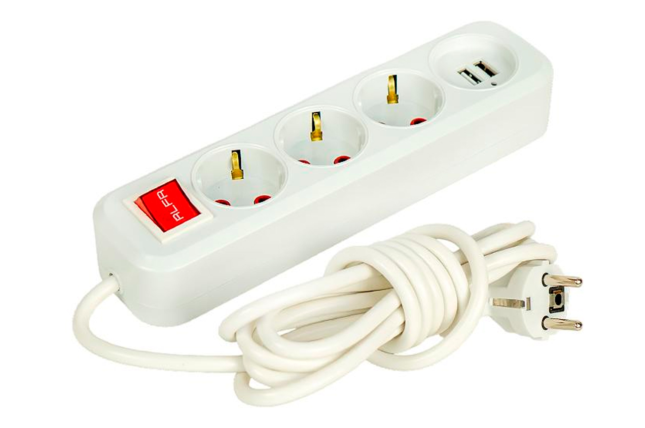 Електричний подовжувач з вимикачем 3 розетки і 2 USB із заземленням 3м (108998)
